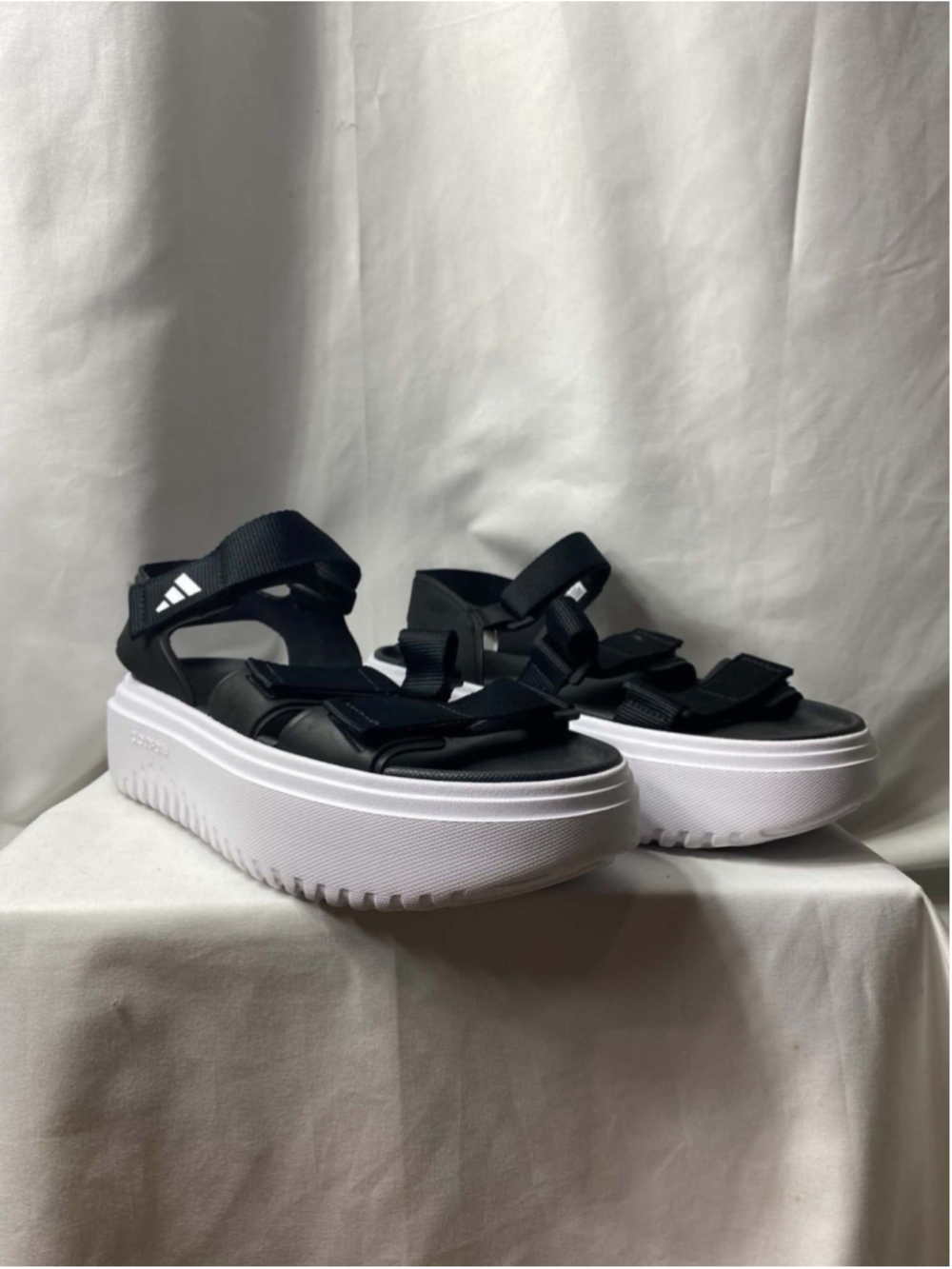 Adidas Slyn Women's Platform Sport Sandals Size 9 Black Walking Hiking Outdoor